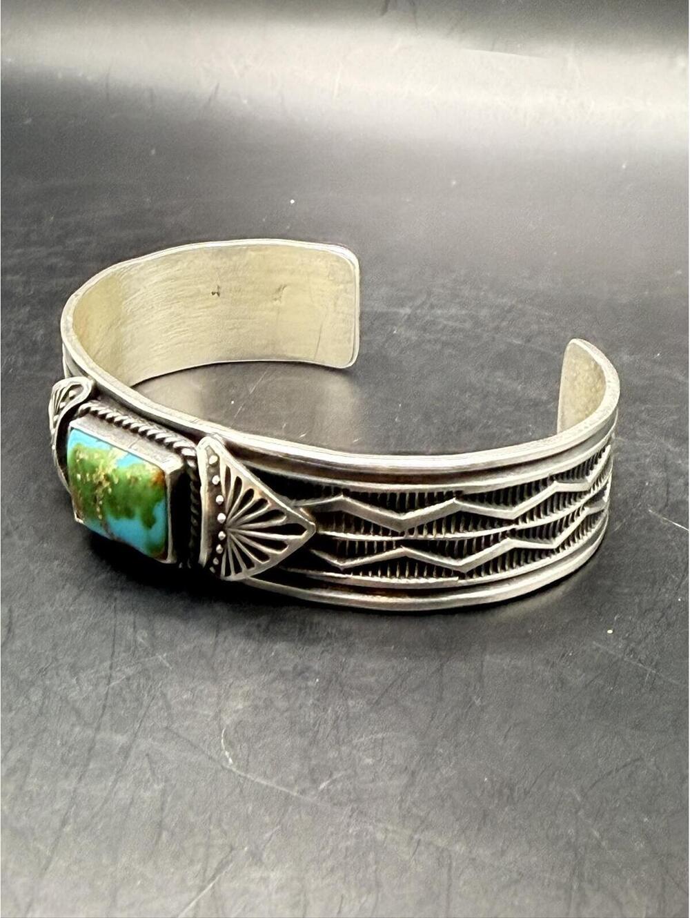 Navajo artist Sunshine Reeves Sonoran Gold Turquoise Sterling Silver Cuff 33g - Picture 6 of 9